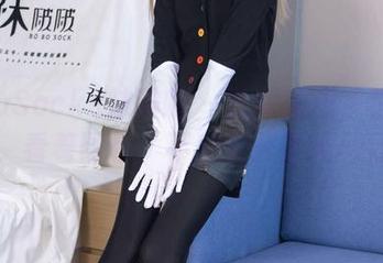 BoBoSocks袜啵啵 – 黑网袜成了稚予的标志，看着图包，不自觉开始天马行空！