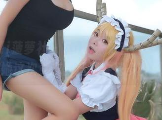 BoLoli菠萝社 – Suki朱忆音的写真，好奇她这次女友的造型会花多少钱？