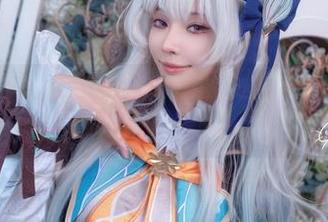 Machi马吉的全套作品，芙莉莲在这里好像被这片封面埋葬了一样。