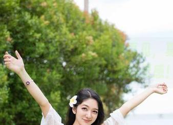 MiStar魅妍社 – 跟鞋子说再见，夏倪可ella最新裸足图片给你新灵感！