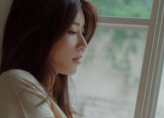 Min.E(민이)的长腿，随便一拍都成写真大片！