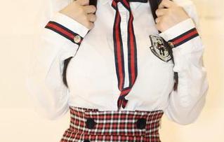 MyGirl美媛馆 – 泳池里的纵享此刻，Cris_卓娅祺新图包更新更显活力！