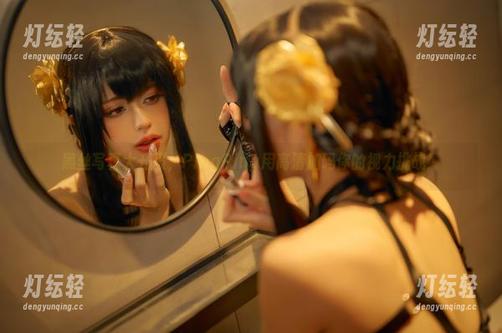 黑丝写真大升级，PingPing用高清加码你的视力挑战！
