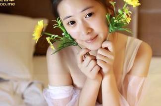 TGOD推女神 – 在施忆佳的镂空高清写真里，我好像看见了一整片森林的“空中楼阁”。