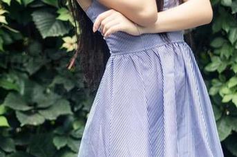TouTiao头条女神 – 艾小青的“无圣光”一百分写真，撩得了谁？