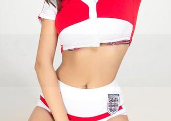 UGirls尤果网 – 唐溪若的制服合集，鲜明又微妙的对比，慢慢品味吧。