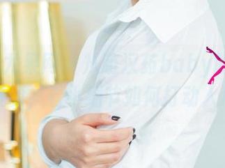 UGirls尤果网 – 从萌汉药baby的裸足写真资源，看小细节如何打动人心。