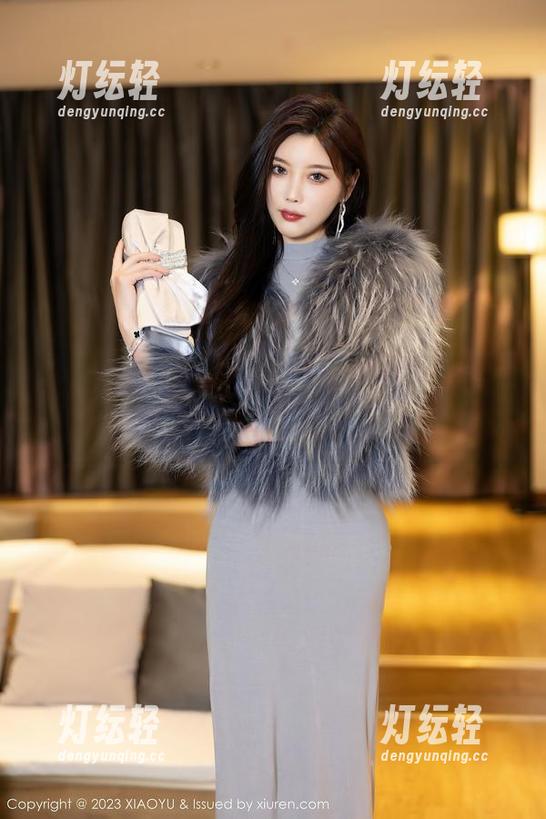 XIAOYU语画界 - 下载王馨瑶yanni长腿的高清画面，腿精即视感！