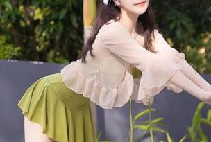 Xiuren秀人网 – 卧槽！最新王俪丁美脚套图，每一根脚趾都在表演走秀。