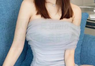 Xiuren秀人网 – 美七mia婚纱套图：看了你会想结婚，或许单身也不错