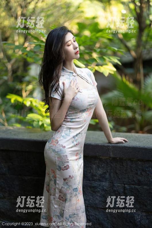 Xiuren秀人网-陆萱萱cecillia Xiuren秀人网 - 这肉丝写真,陆萱萱cecillia在套图里是不是想跟我玩捉迷藏呢?