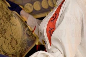 玩着原神，却不小心化身“职场达人”——ZinieQ的空（员工装）私房图集
