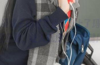 izumi泉桃子的写真更新，上了玛丽萝丝这条船，让人想按下暂停键！
