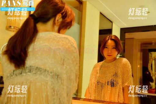 pans - 花嫁合集正在更新，微妮这次又带了啥神奇的道具？