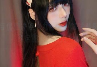 崩坏与优雅并存，九言从不咕咕私房写真开启黑天鹅的另一面