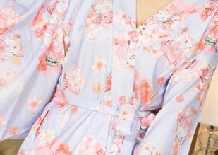 克拉女神 – 全部都是白裙，小芹在其中，高清到满满都是日常小确幸，壁纸推荐！