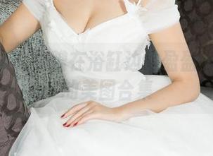 克拉女神 – 磨蹭在浴缸边的盈盈-值得一看的美图合集