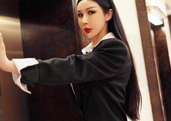 嗲囡囡 – 高级感满满的慕羽茜女仆，你的高清下载机会来了，真别犹豫。