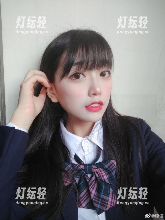 嘎潼和她的泳衣：无圣光，图片货真价实——领导赞不绝口！