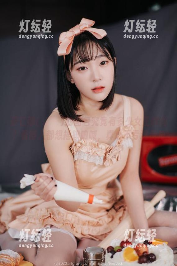 姜仁卿(강인경)的图包究竟有多少女王瞬间？看得人都想摇旗呐喊，真心不亏这视角。