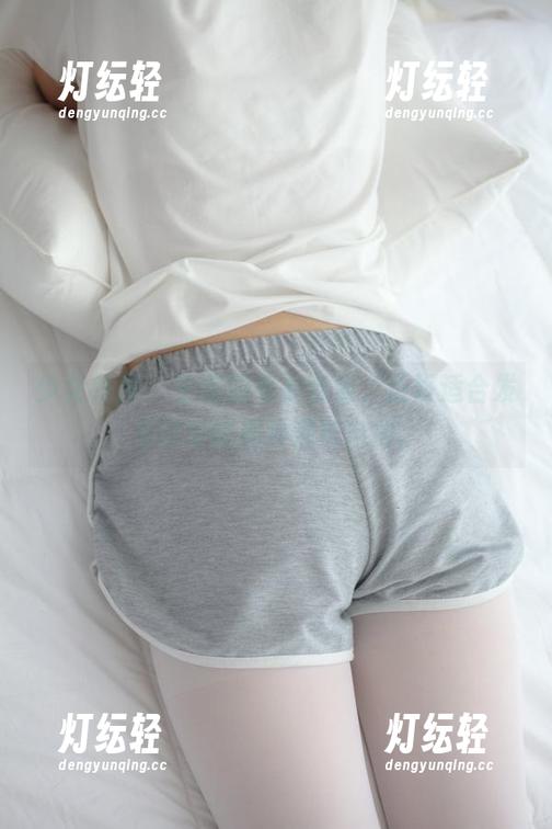 少女秩序 - 千澄的毛衣合集，正好适合发呆时穿的那种浑然自得。