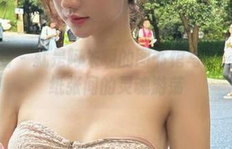 微密圈 – 就是阿朱啊的图书馆写真：翻阅纸张间的灵魂游荡