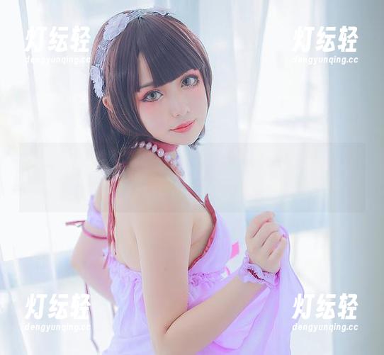 您的蛋蛋在线分享的美图，制服猫娘的姿态换得我这颗小心脏扑通。