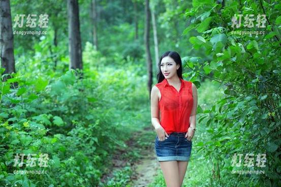推女郎 - 当赵纹清遇上姐姐，私拍来个古灵精怪的组合。