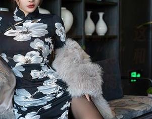 星颜社 – 姚沐迪女神资源网：这里有图、有包，还能让你感受到“她”和“我”那难以言说的距离。