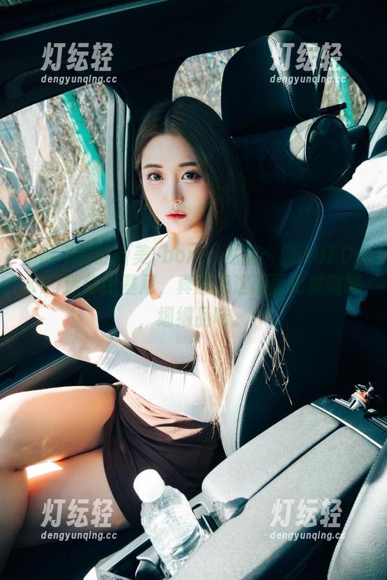不得不看的普美(bomi)私房：[BLUECAKE]迷你比基尼，真想把这画面化成咖啡，细细品味。