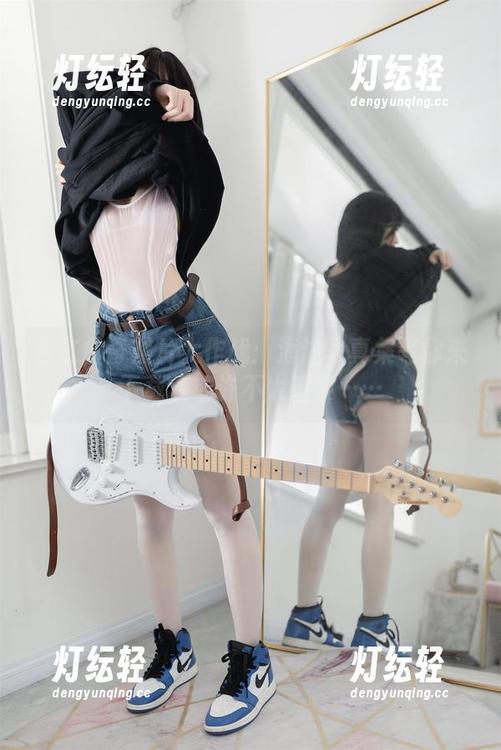 杏仁曲奇照片大作战：海边写真集等你来下载，或许不太重要……