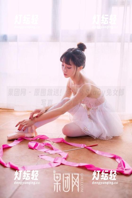果团网 - 原图放送！何梦兮Stacy兔女郎写真，多少能打？