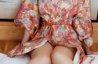 果团网 – 更新警告！黄歆苑的比基尼美图，我感觉自己在心里默默叫好。