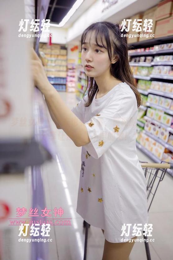 梦丝女神 - 毛衣也有表情，璇璇的写真集分享让你看见不同的她！