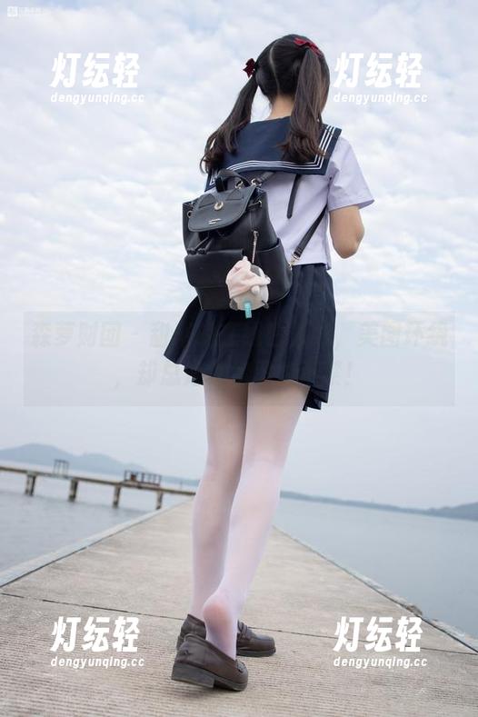 森萝财团 - 甜米的在线白衬衫，美图环绕，却总是让你忍俊不禁！