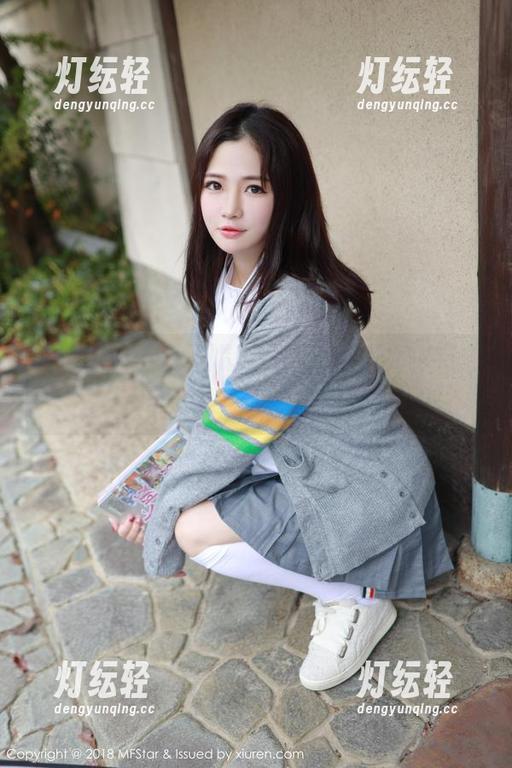 模范学院-白子嫣nicky 模范学院 - 白子嫣nicky肉丝写真,完全无圣光,感觉更真实诶!
