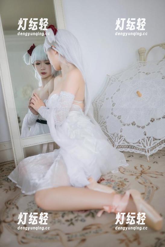 樱落Selena变身旗袍偶像，美图壁纸任你窃喜