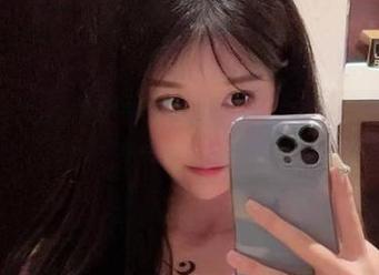 微密圈 – 沈汝凡超哇塞今天的写真集，乖乖女可爱到让我想问“你真的是乖乖女吗？”
