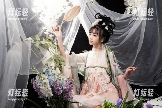 爆机少女喵小吉 爆机少女喵小吉水手服Cos,图包值得一看,保证让你耳目一新!