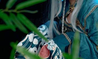 爆机少女喵小吉的丝袜作品集：全新面貌，一点点不一样哦