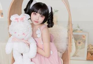爆机少女喵小吉最新的碧蓝航线-大凤套图上线，有人生招吗？我觉得“看完”就搭不同地铁！