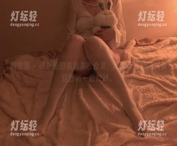 微密圈 - 相扑猫的私房灰色合集，真敢玩，情绪就像这色调一般微妙。