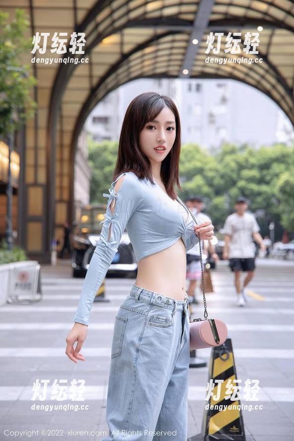 秀人网-熊小诺 秀人网 - 熊小诺的私拍:图集命名为“女孩”,这年头居然能玩得这么简单?