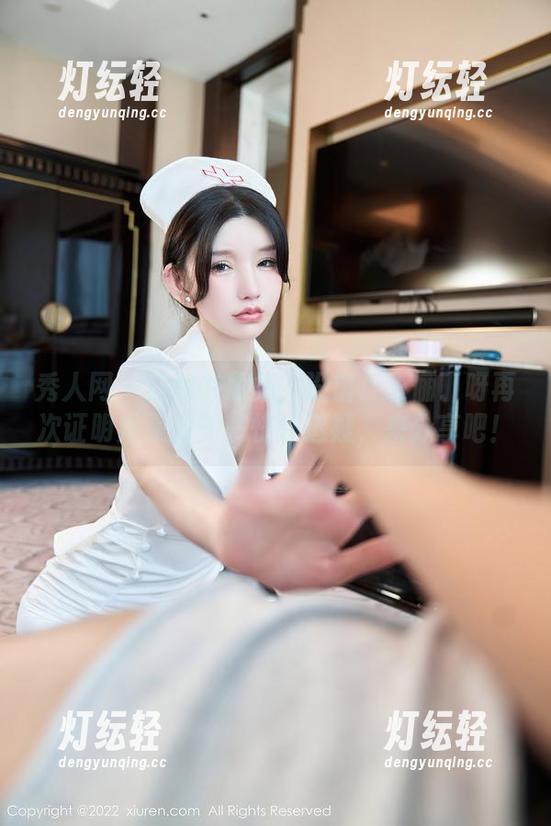 秀人网-王俪丁呀 秀人网 - 白衬衫图集?没错!王俪丁呀再次证明她是对的,快别迟疑,来分享吧!