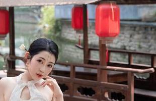 秀人网 – 您的职场秘书出现在这里，下载这套玥儿玥er图提振一下工作情绪！