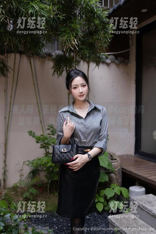 秀人网 - 正经看完葛征净高184cm的高清写真，我觉得自己也该穿嫁衣了。