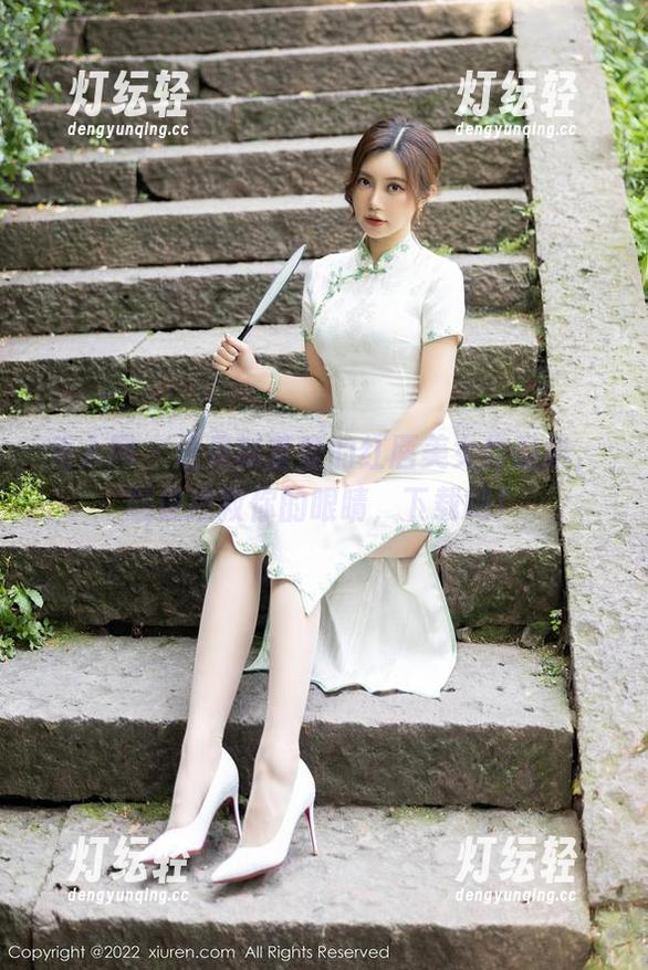 秀人网 - 这是陆萱萱的红唇美女作品集，顺便拯救你的眼睛，下载吧！