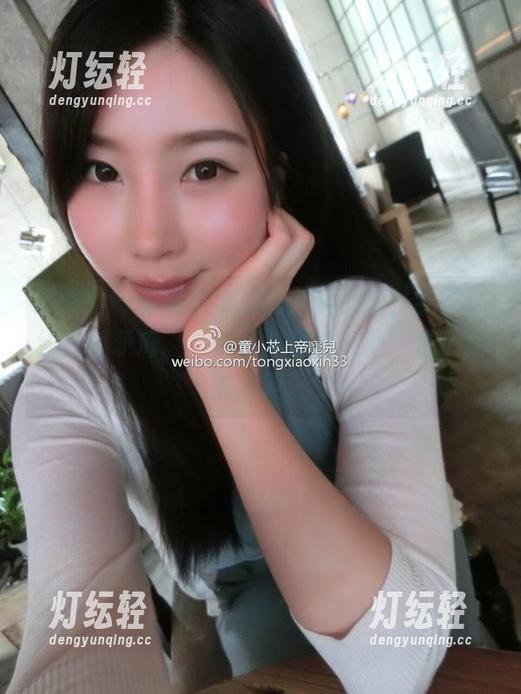 微密圈 - 看完童小芯的新货图包，我的思绪开始矛盾。“要不要再看一遍”成了我的心声。