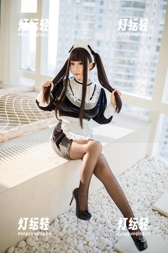 胡桃喵 好吧,粉色也能很狠:胡桃喵的定制写真分享