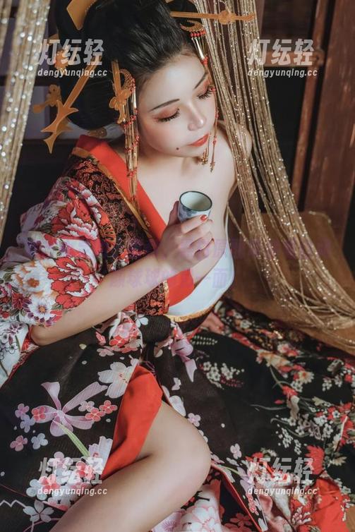自闭颜球球 直击心灵的小福利,黑白原图带你看自闭颜球球的另一面!